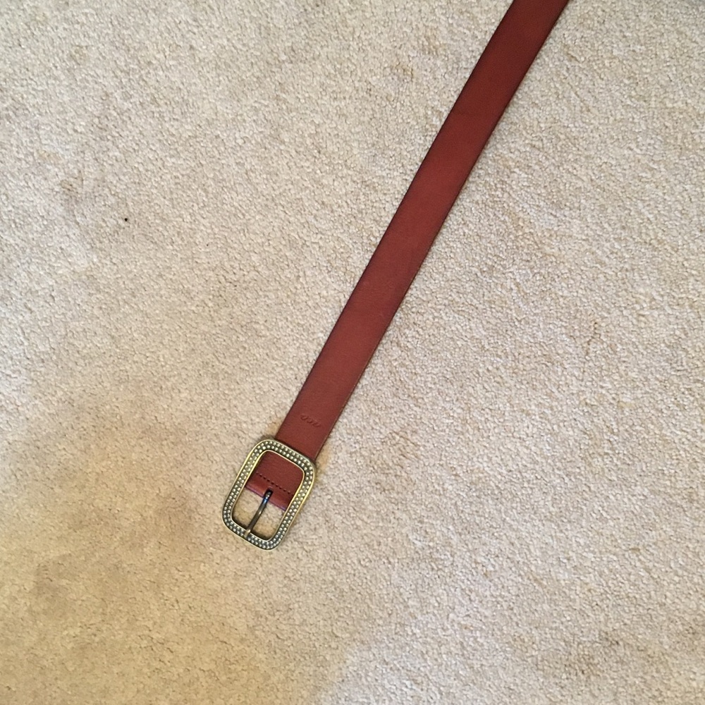 Tan belt